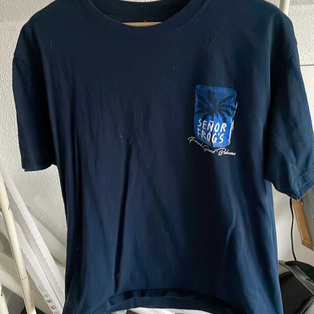 Men’s Large Navy Señor Frogs Shirt